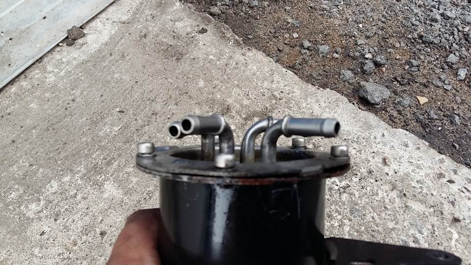 Фильтр топливный в сборе на Skoda Octavia A5 Mk2, Volkswagen Caddy (3G ...