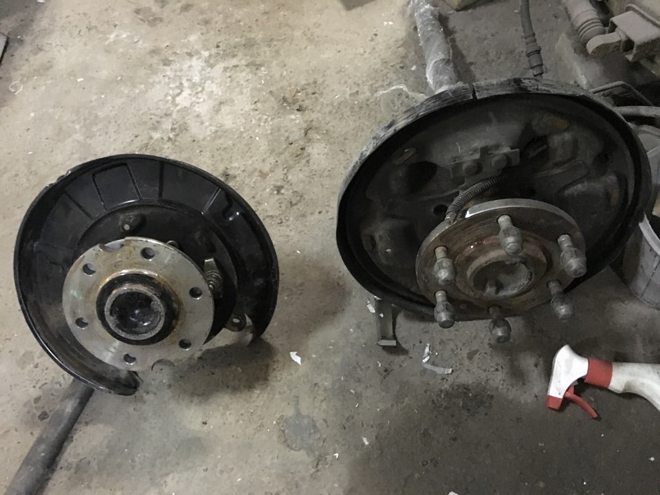 Дисковые тормоза на задний мост стоит ли? — УАЗ 452, 2,5 л, 2000 года ...