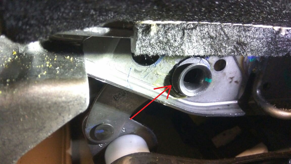 Каркас сидения и подъемный механизм — Nissan Patrol (Y62)