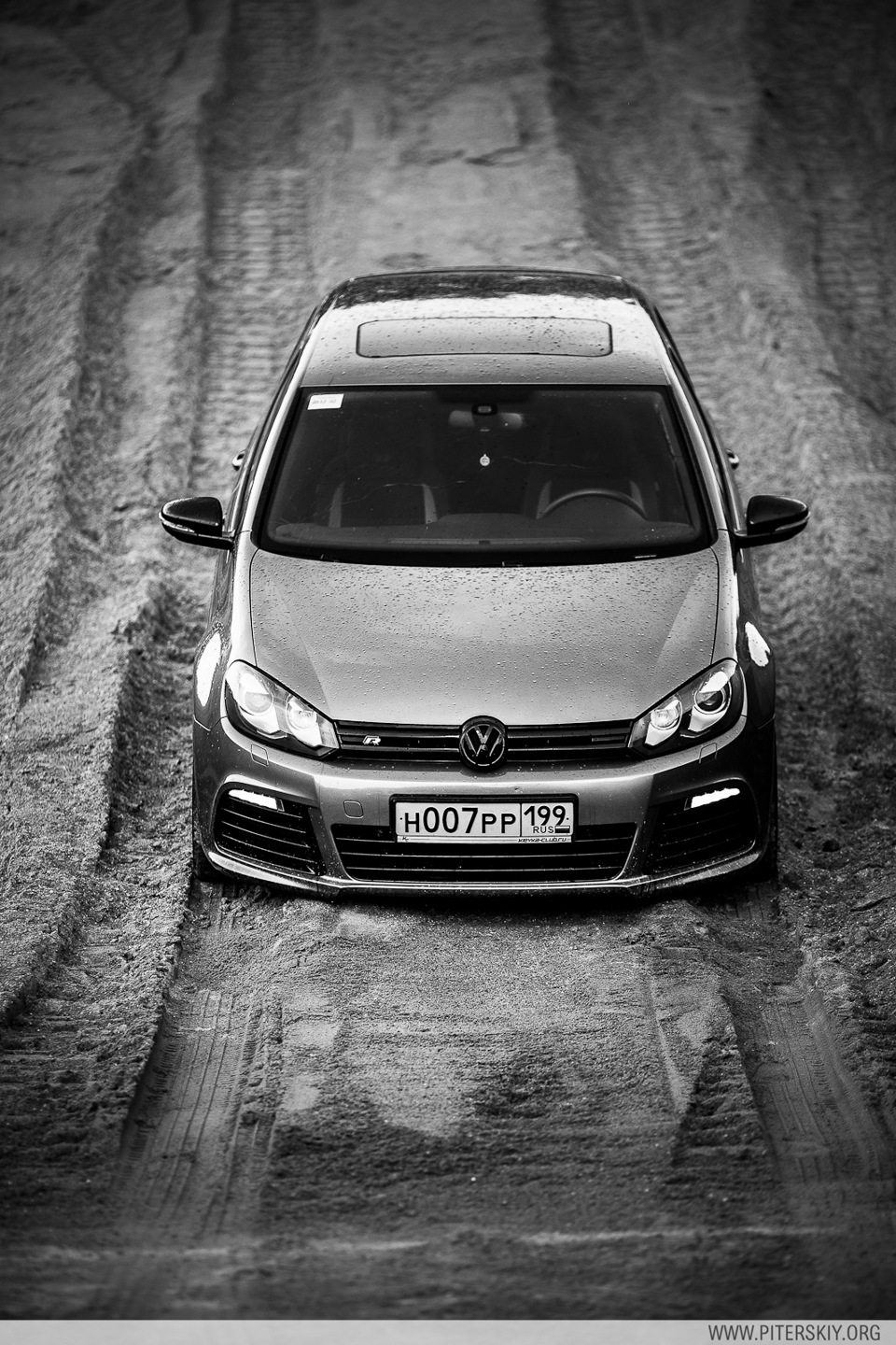 Volkswagen Golf на телефон