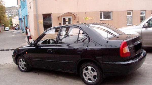 Акцент черного цвета. Hyundai Accent 2008 черный. Хундай акцент 2008г черный. Hyundai Accent черный. Hyundai Accent 2012 черный.