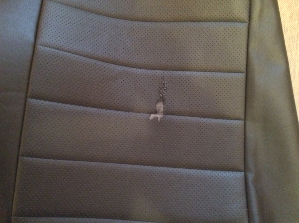 Очень нежная кожица, сразу начинает расползаться ((( — Ford Focus Hatchback III