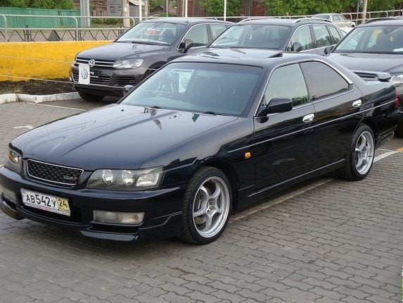 nissan laurel c35 club s