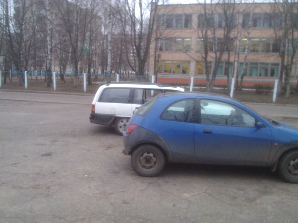 а подьехала с таким видом)))) — Opel Omega A, 2 л, 1987 года | прикол ...