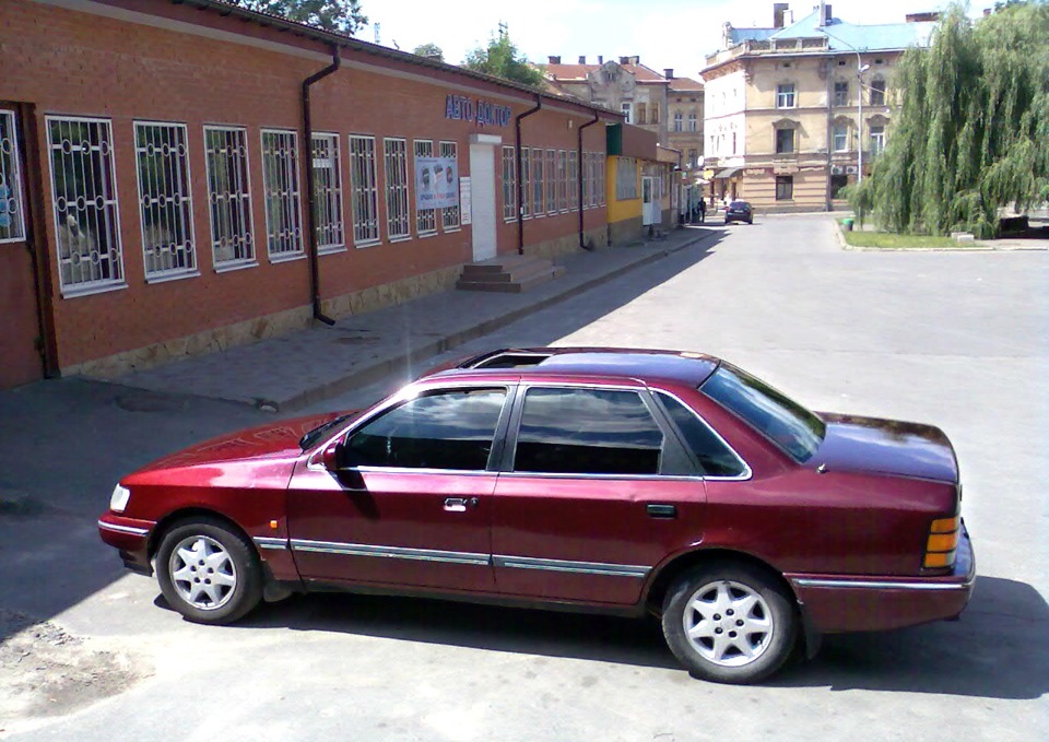 Ford 1990 Скорпио