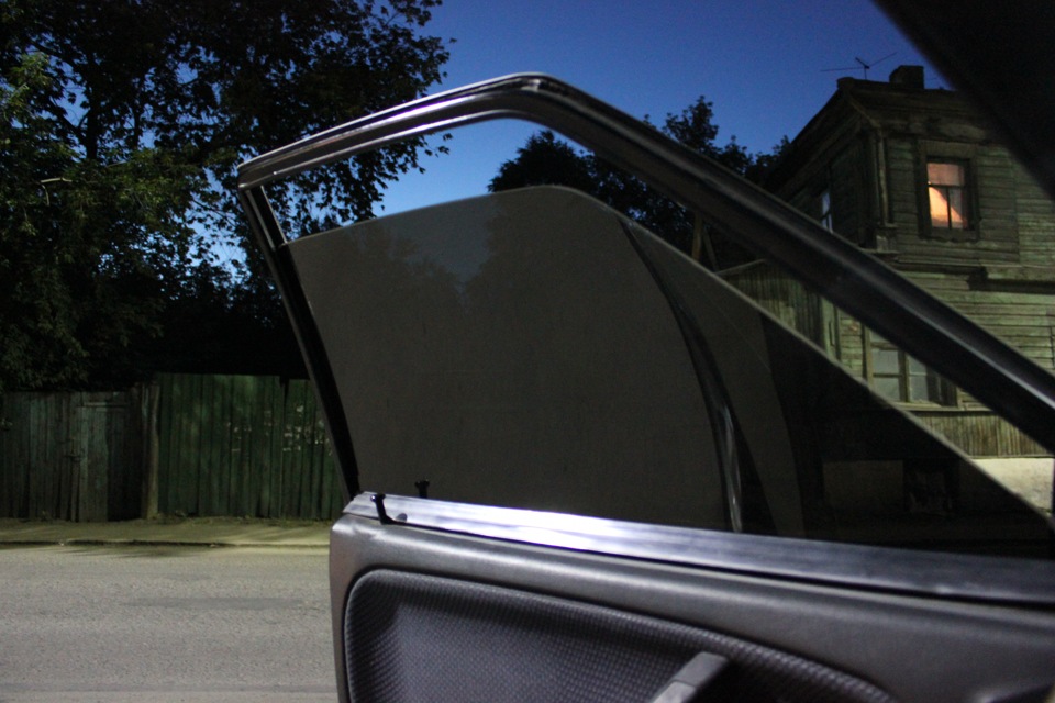 Фотоотчет об установке в передние двери электростеклоподъемников ФОРВАРД на Hyundai Accent