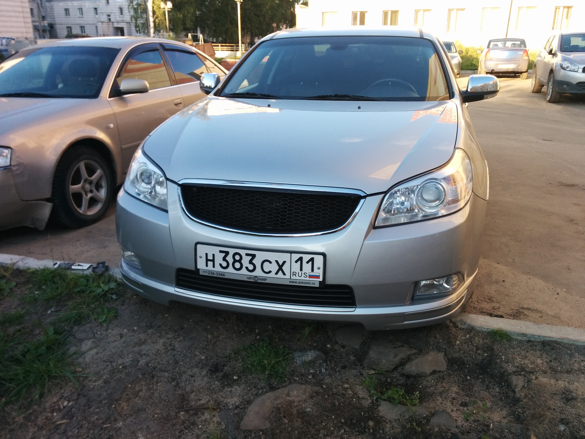 Chevrolet Epica решетка