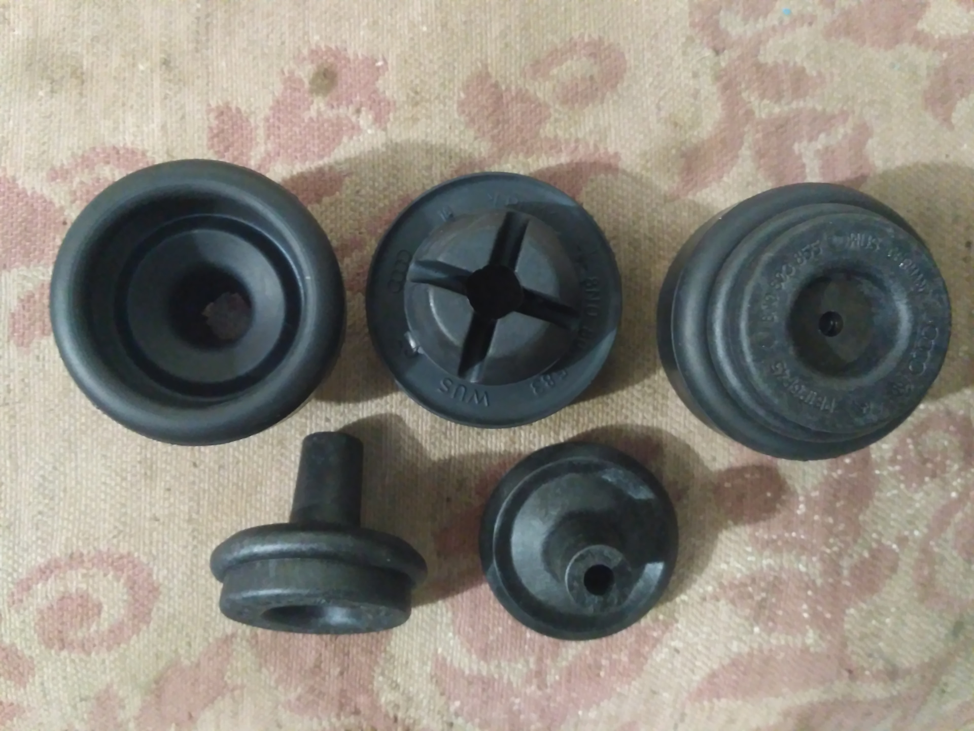 Упоры под домкрат — Skoda Octavia A4 Mk1, 1,6 л, 2008 года | просто так ...