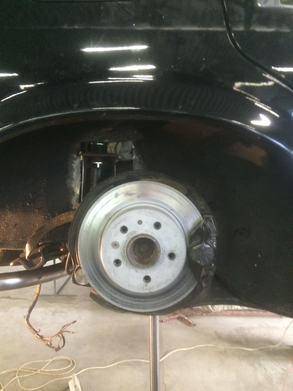 Перенос заднего амортизатора. — Mercedes-Benz S-class (W126), 5,6 л ...