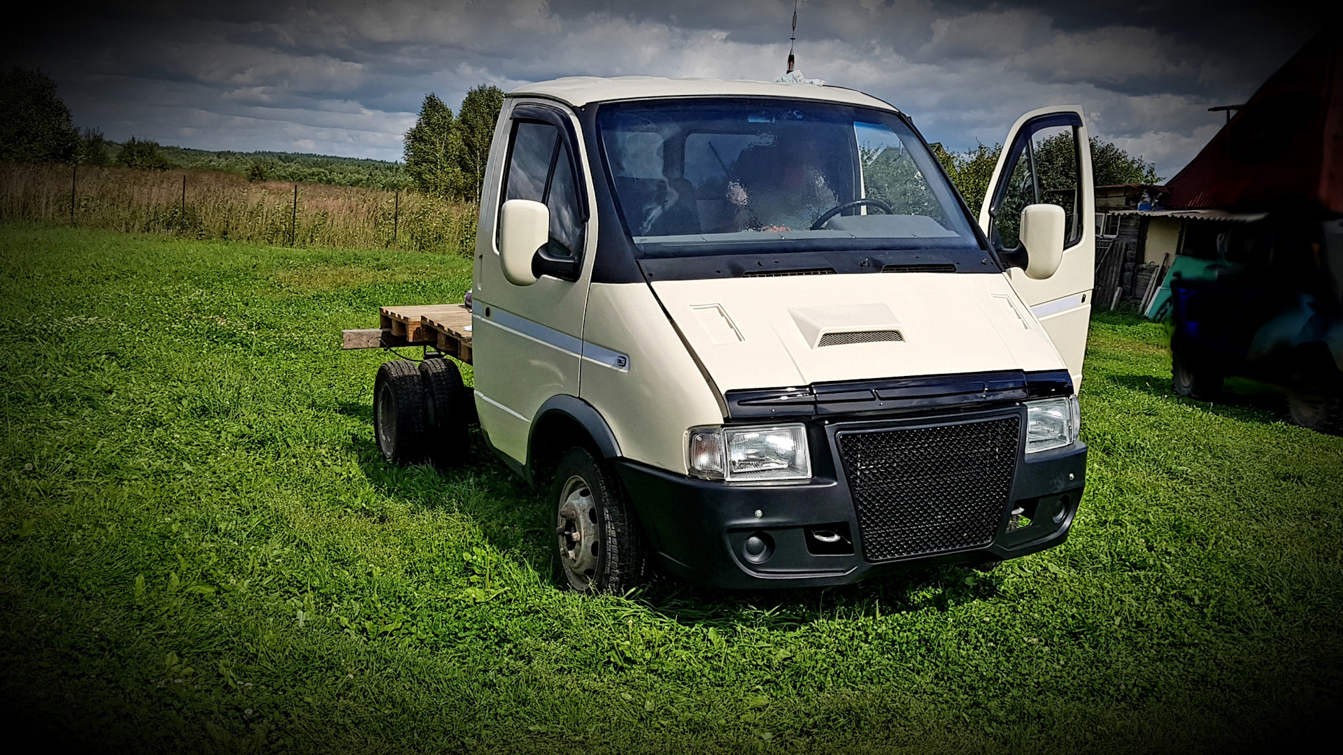 ГАЗ Газель 2.4 бензиновый 2000 | на DRIVE2