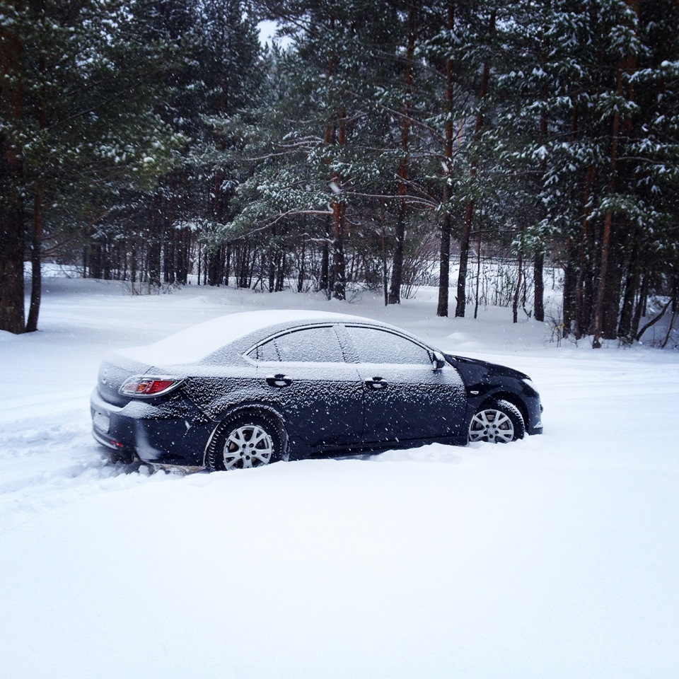 6 зимы. Мазда 6 зима. Mazda 6 зимой. Мазда 6 серая белая зимой.