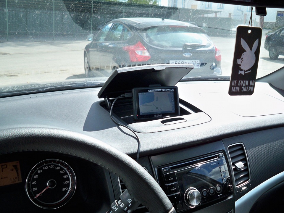 Как снять бардачок в ssangyong actyon GPS в верхний бардачок - SsangYong Actyon (2G), 2 л, 2011 года просто так DRIVE2