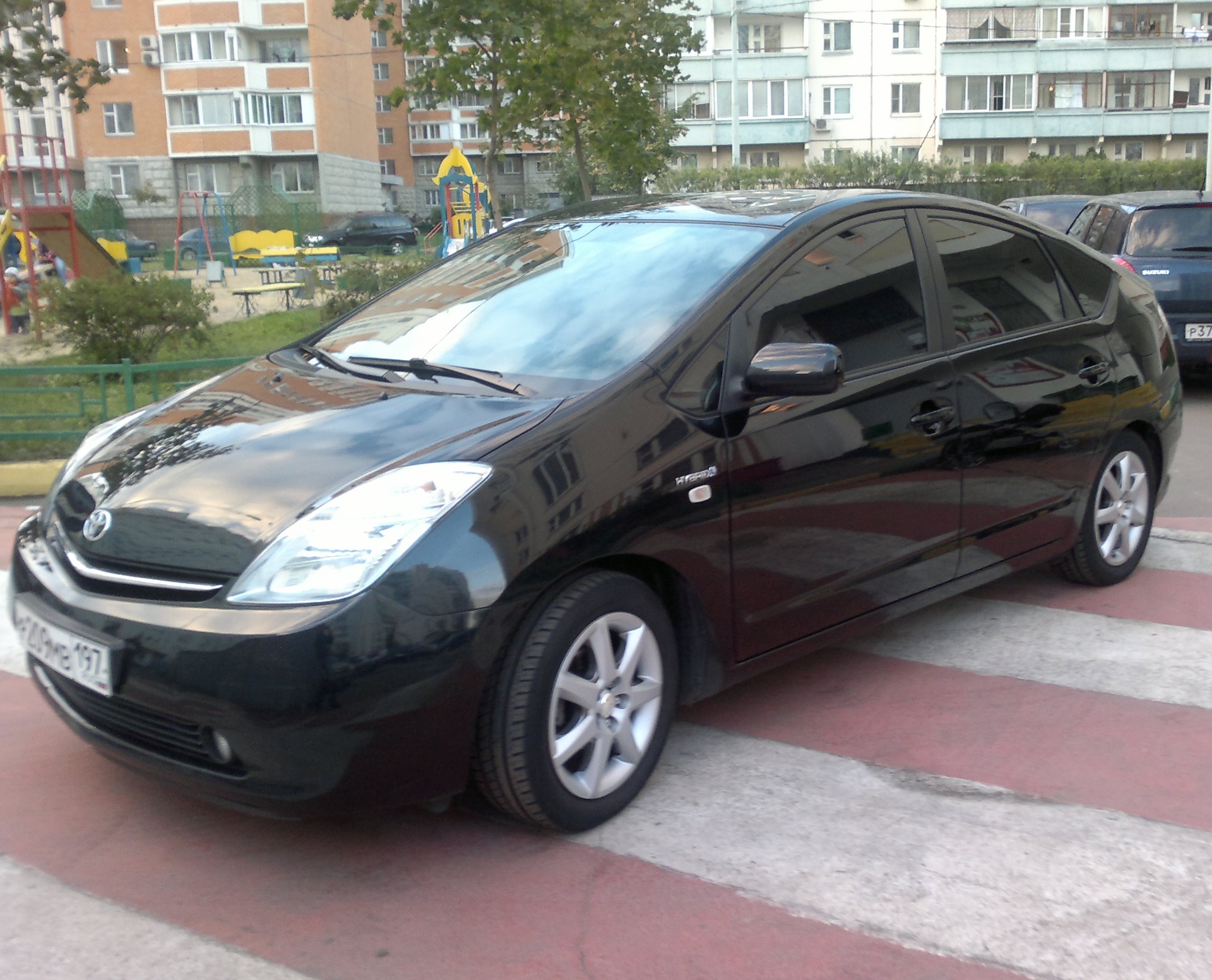 затонировал — Toyota Prius (20), 1,5 л, 2006 года | просто так | DRIVE2