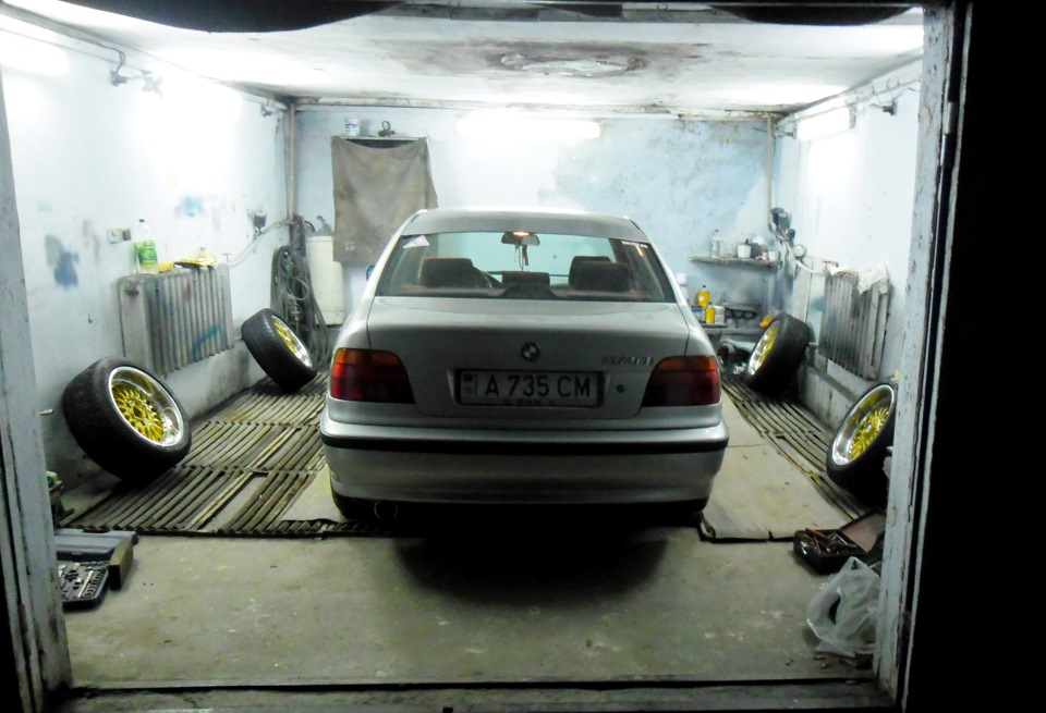 Ну что меняем шлепки на кеды!..)) — BMW 5 series (E39), 2 л, 1996 года ...