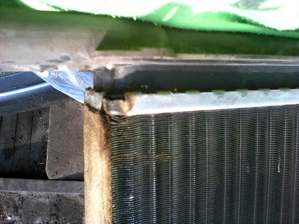 Замена радиатора отопителя. — Lada 21104, 1,6 л, 2006 года | своими ...