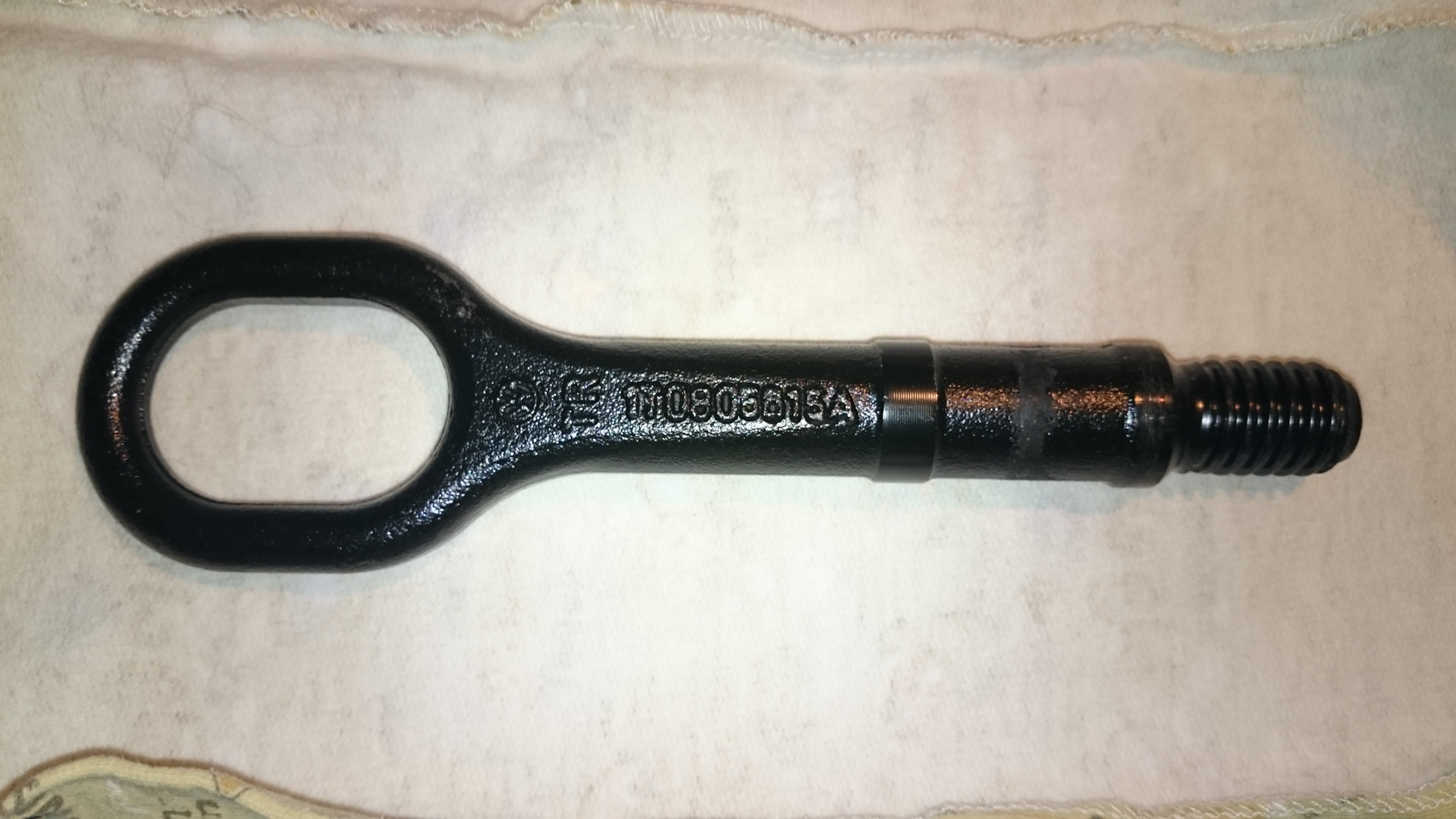 крюк буксировочный фольксваген джетта 5. буксировочный крюк volkswagen jetta. буксировочный volkswagen jetta 5. буксировочный крюк jetta 5. 1t0805615a крюк буксировочный.