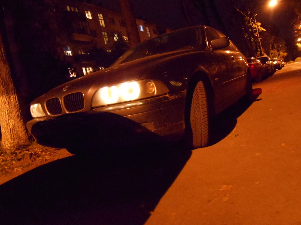 BMW e39 ночь зима