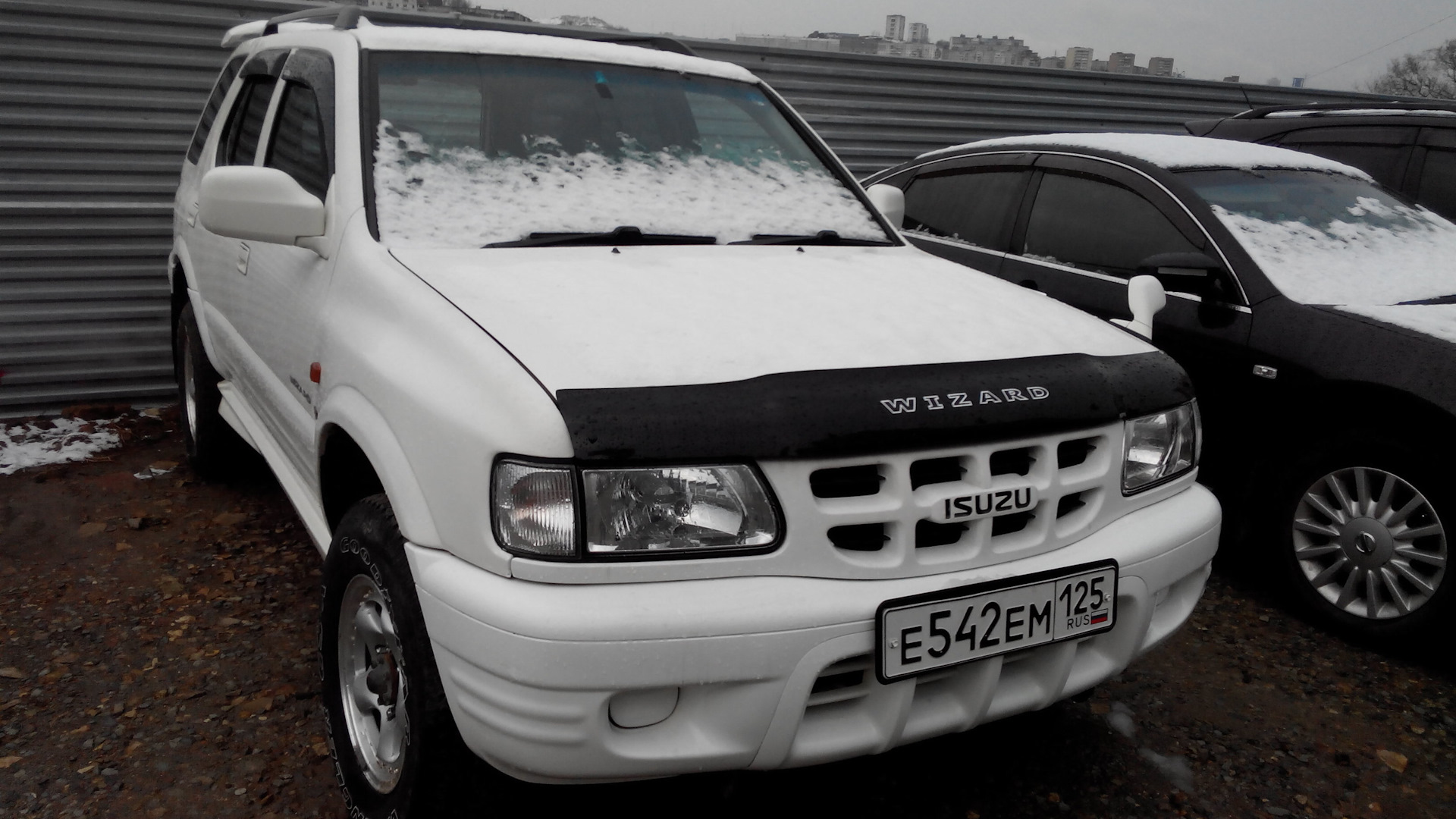 Isuzu Wizard 3.2 бензиновый 1999 | Белый маг 3.2 на DRIVE2