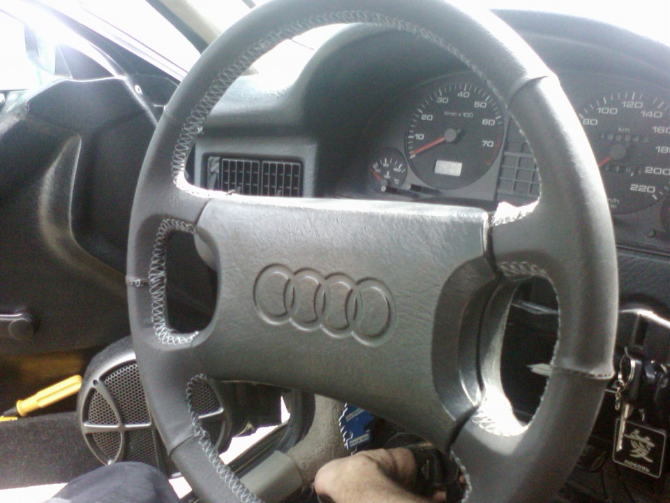 руль в кожу! — Audi 80 (B3), 1,8 л, 1988 года | стайлинг | DRIVE2