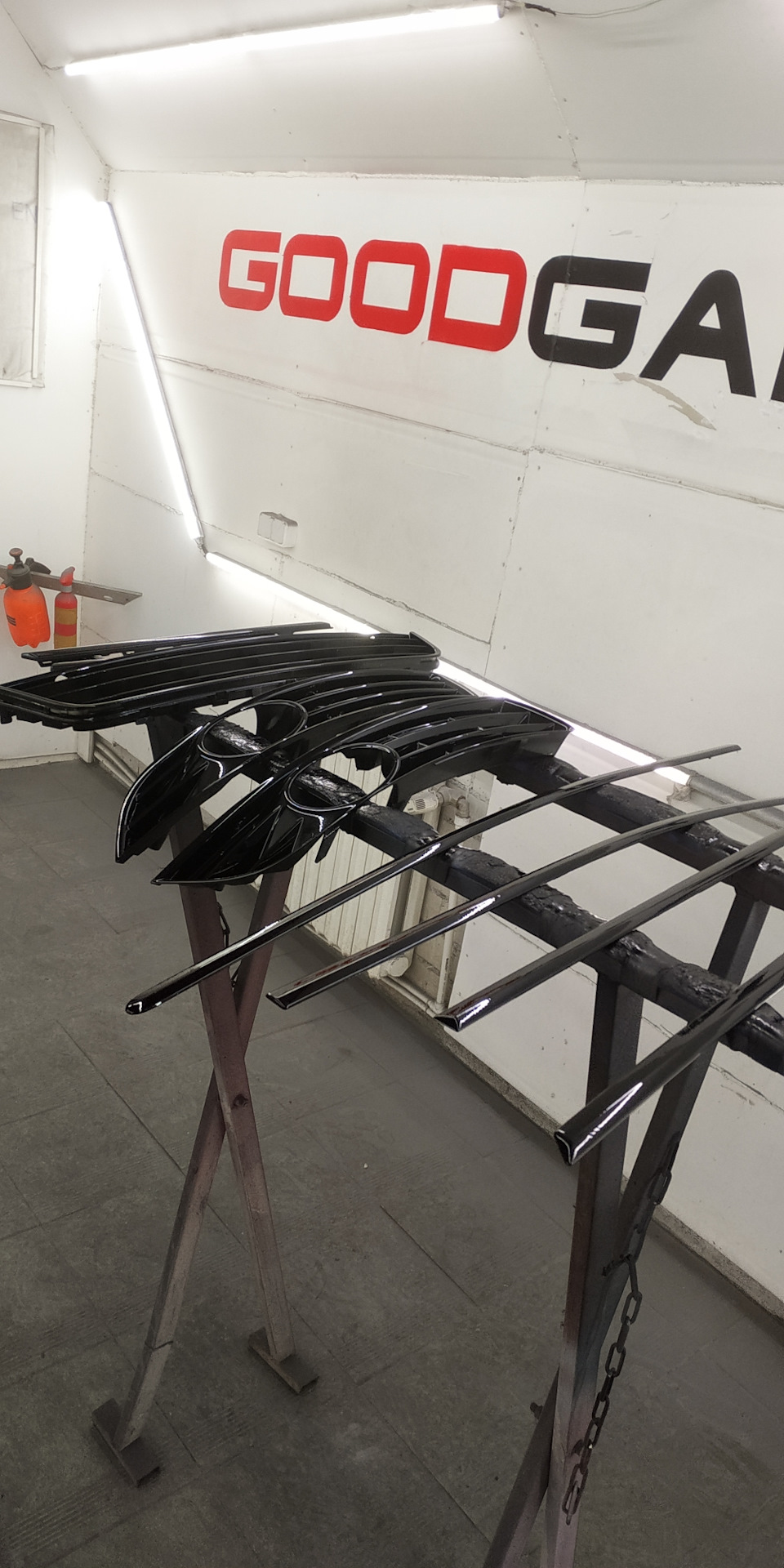 Окраска капота и докрашиваю мелочи. Полный облив часть 4 — Volkswagen ...