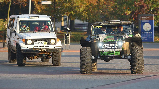Toyota Land Cruiser 75