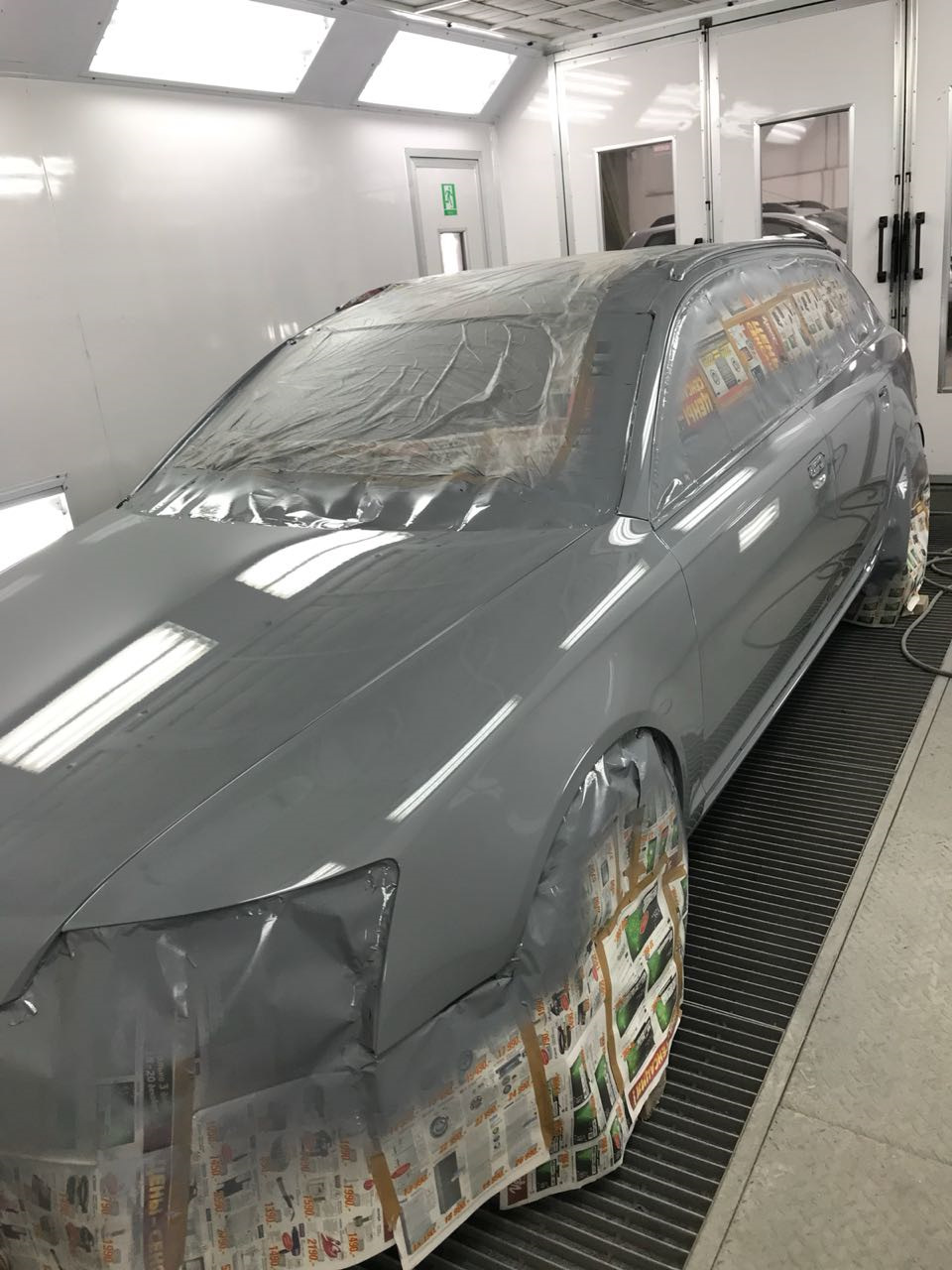 Фото в бортжурнале Audi A6 Avant (C6)