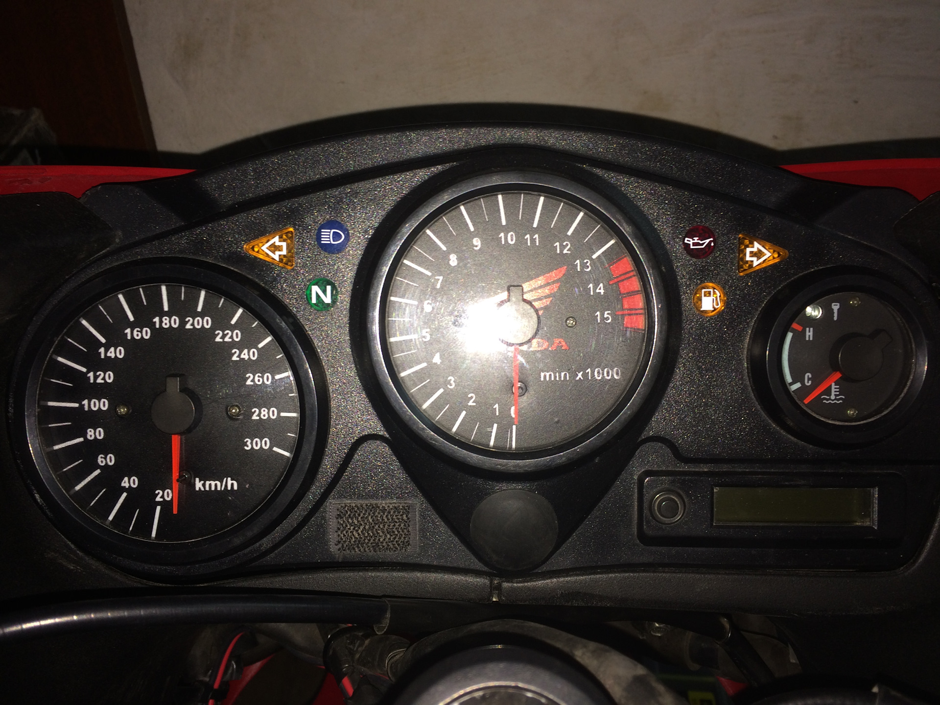Обновление приборной панели. CBR 600 f4 приборная панель. Honda+панель+приборная+cbr600. Панель приборов cbr600f4. Honda CBR 600 f4 приборная панель.