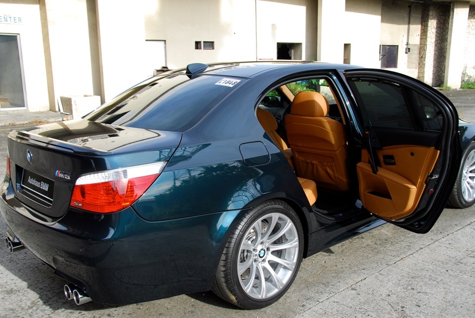 BMW e60 фиолетовая