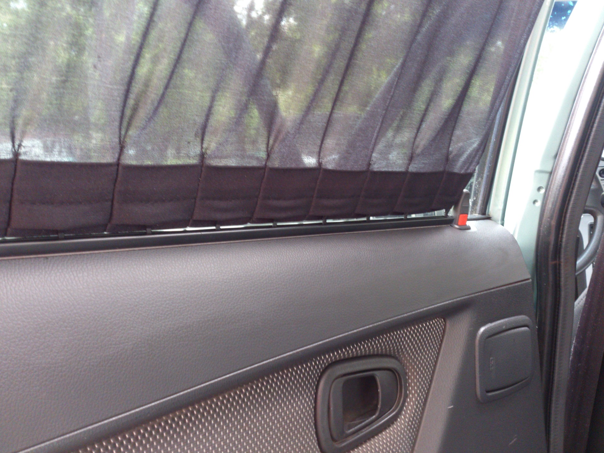 Шторка солнцезащитная задняя. Солнцезащитные шторы Daewoo Nexia n150. Шторка на заднее стекло gt-auto cm-1142. Шторка на заднее стекло Дэу Нексия. Нексия 1 автомобильная солнцезащитная шторка.