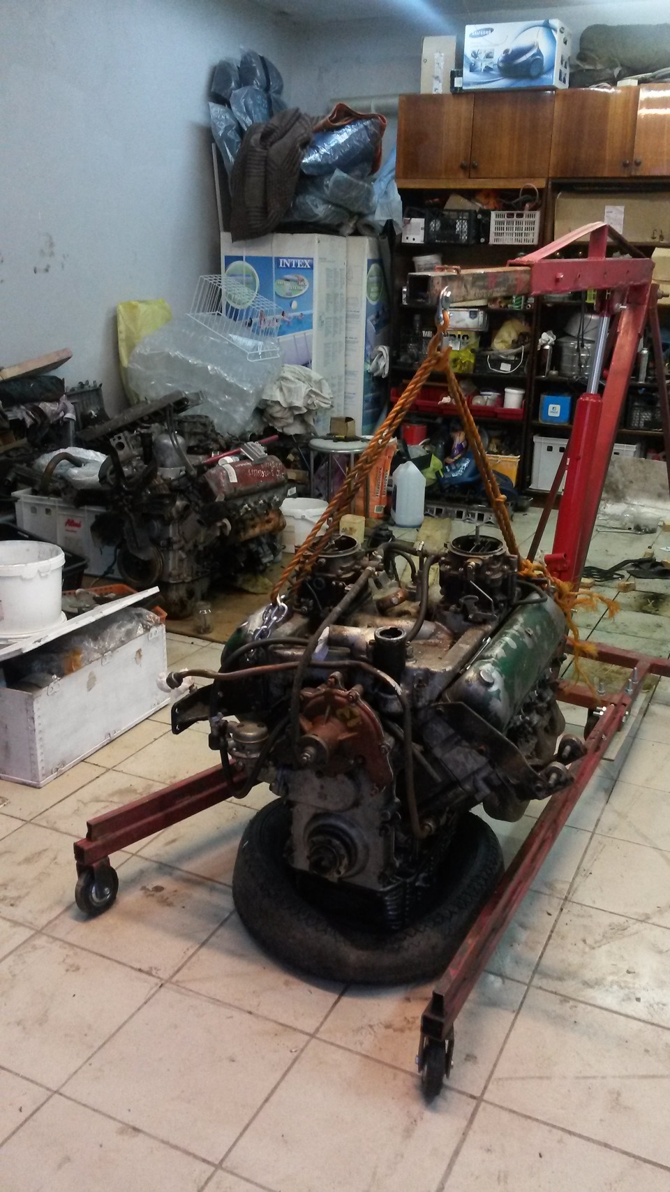 Видно новую помпу, но нет щупа от поддона((( — ГАЗ 24