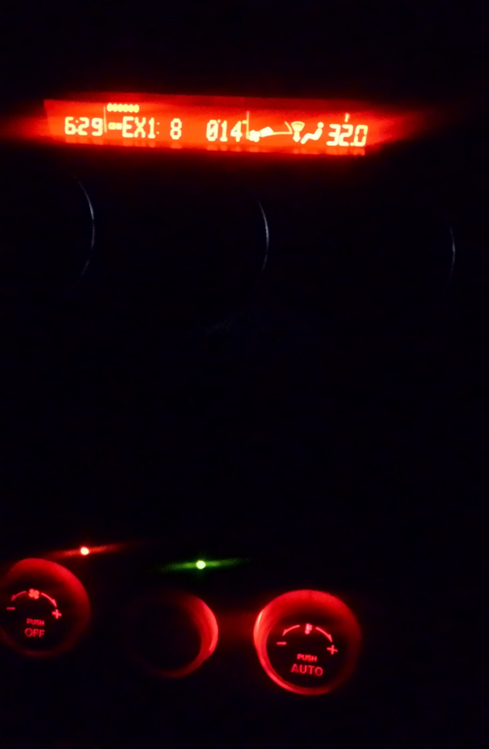 Подсветка магнитолы — Mazda Atenza (1G), 2 л., 2004 года | электроника ...