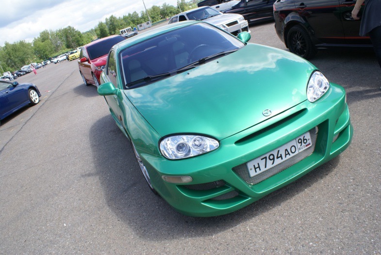 пару фоток — Mazda Mx-3, 2,5 л, 1999 года 