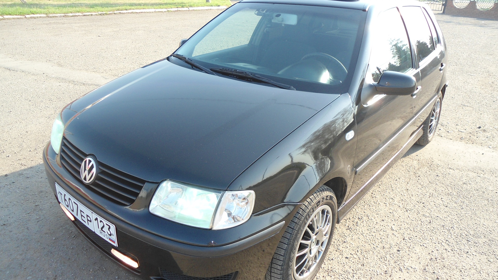 Volkswagen Polo Mk3 1.4 бензиновый 2001 | на DRIVE2