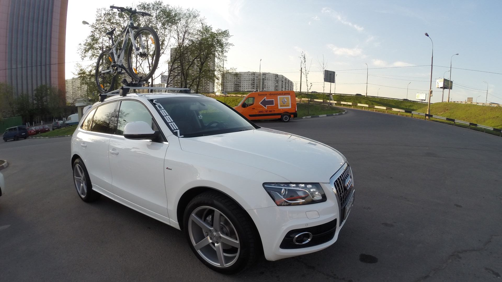 Audi Q5 (1G) 2.0 бензиновый 2011 | из белого металла на DRIVE2