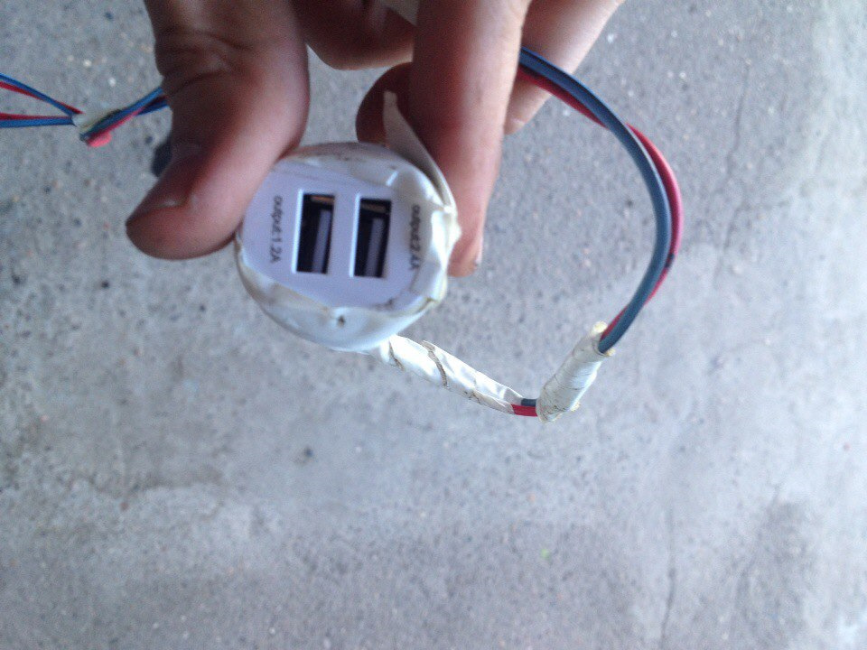 Usb зарядка в заглушку — Lada 2114, 1,6 л, 2008 года | электроника | DRIVE2