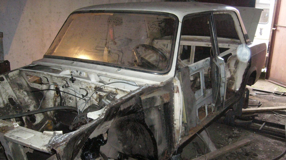 Lada 2105 1.6 бензиновый 1996 | на DRIVE2