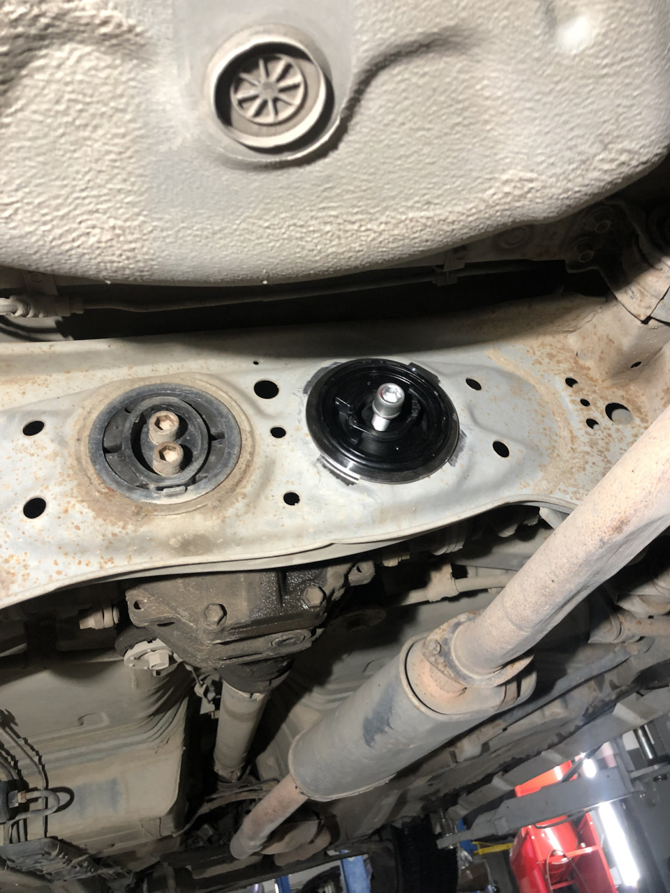 Фото в бортжурнале Toyota Mark II (90)