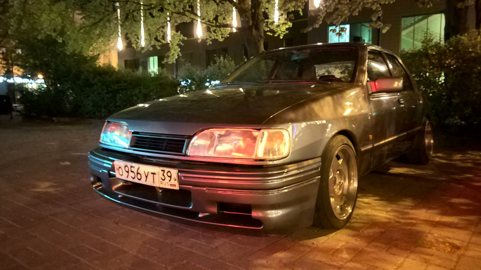 Ford Sierra #KÖNIGSTANCE