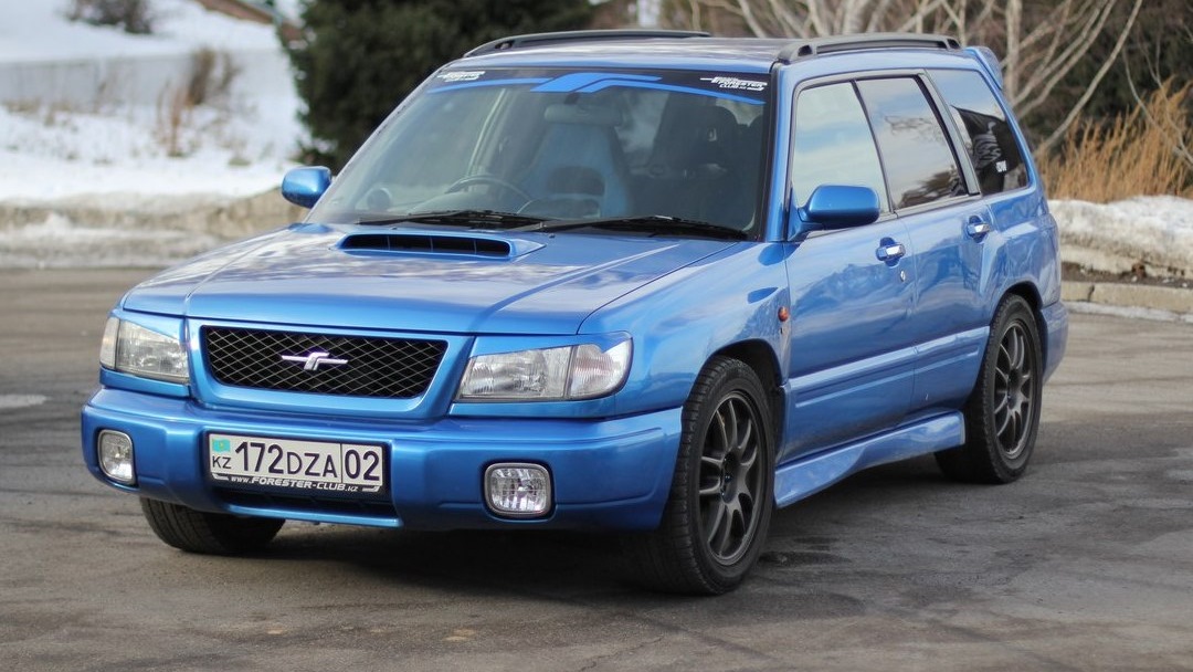 Кузов субару форестер купить. Subaru Forester sf5. Subaru Forester sf5 синий. Subaru Forester sf5 дорестайл. Субару Форестер 5.
