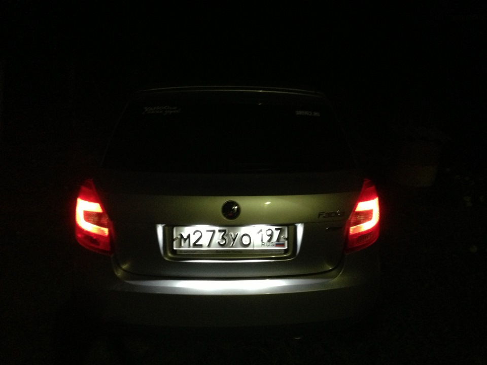 f0e1fb8s 960 замена подсветки номера шкода фабия