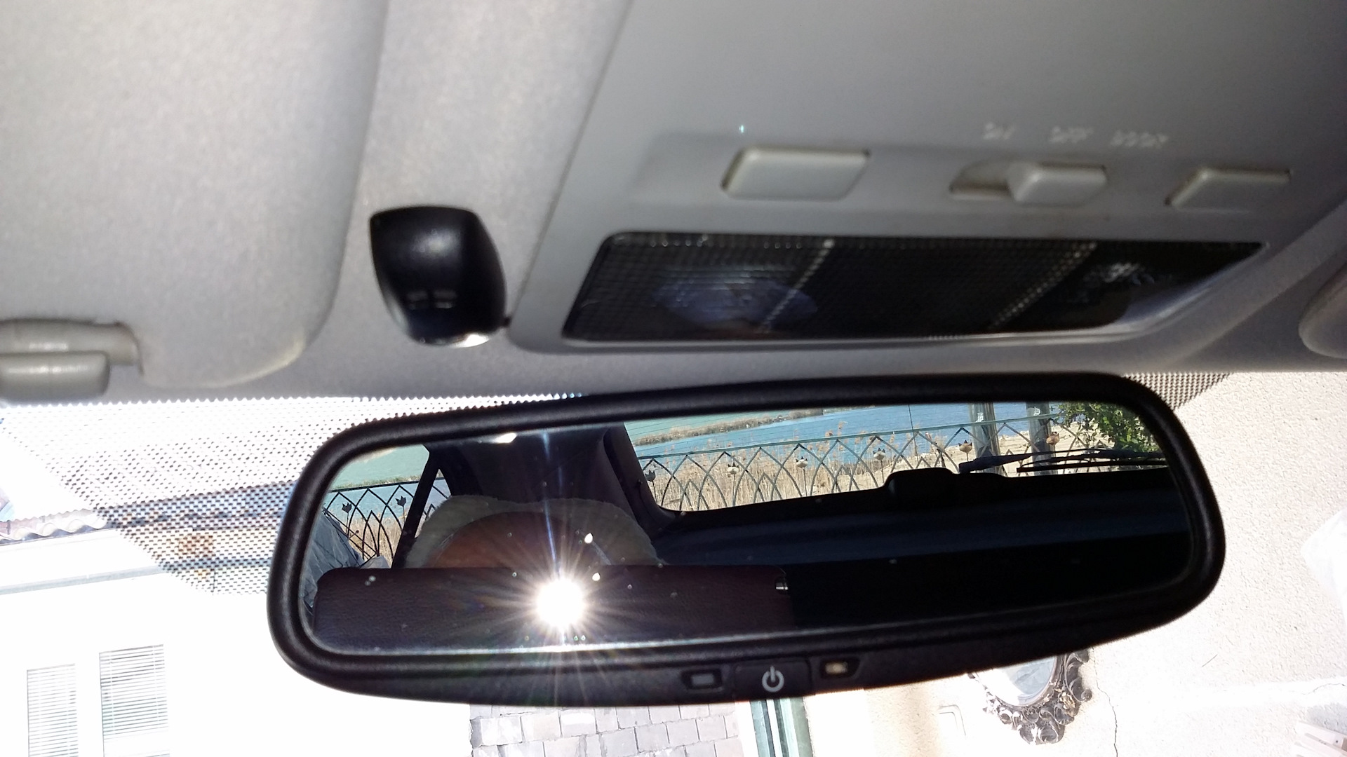 Вопрос по салонному зеркалу - Toyota Avensis II, 1,8 л, 2004 года другое DRIVE2