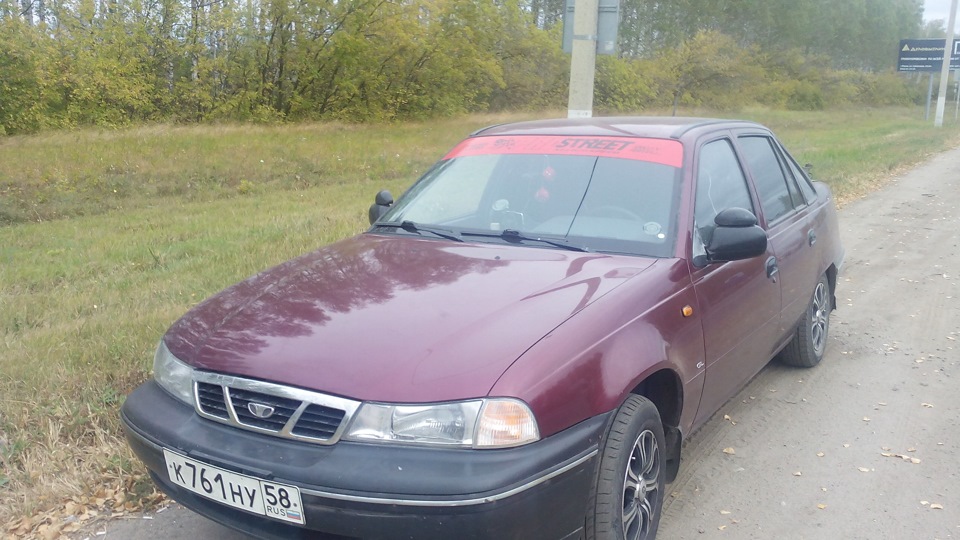 Daewoo Nexia 2 вишня