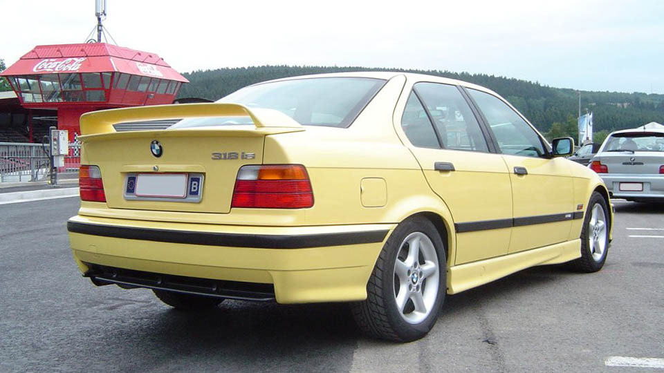 BMW E36 Limited Edition: 318is CLASS II & AVUS EDITION.