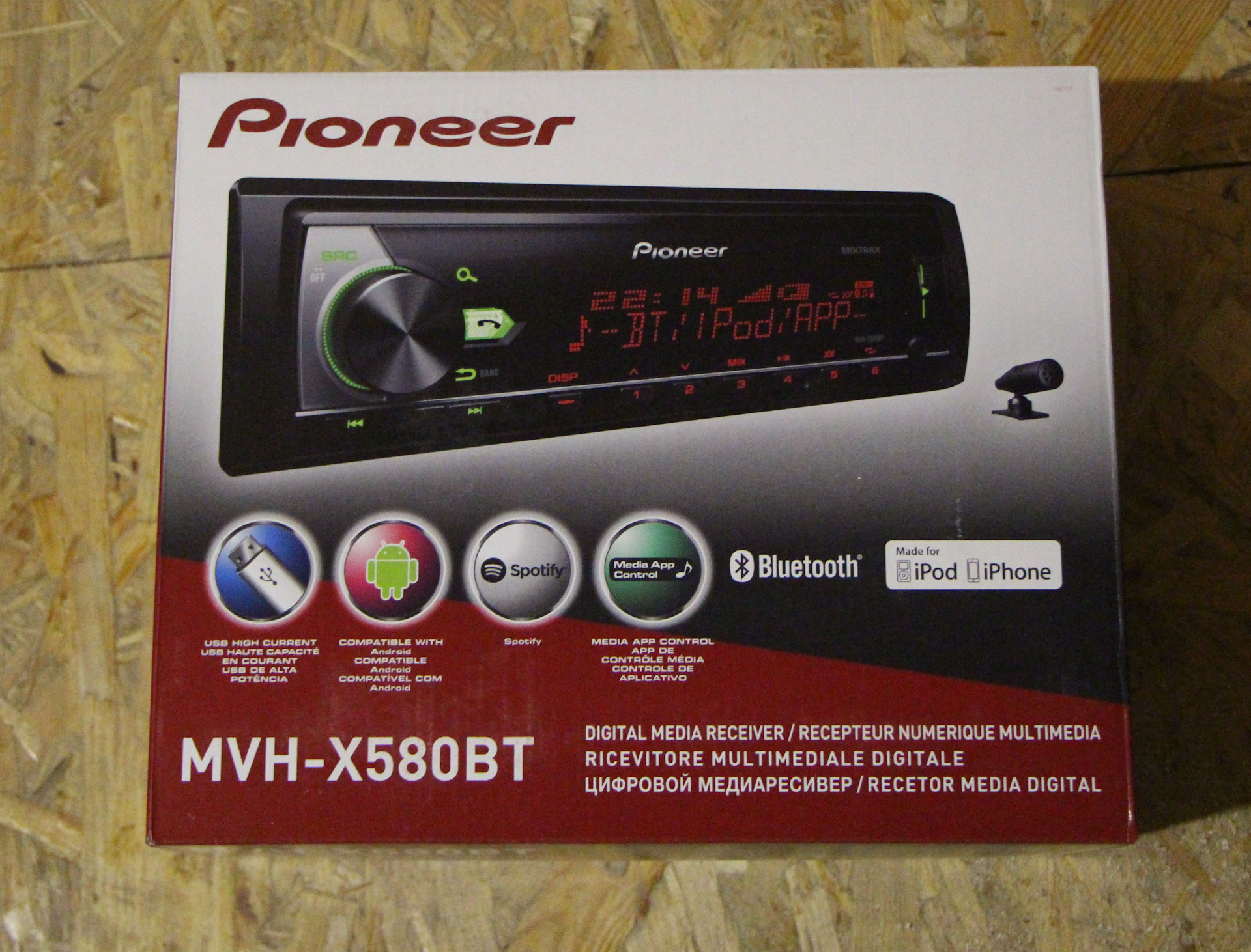 Pioneer mvh s215bt