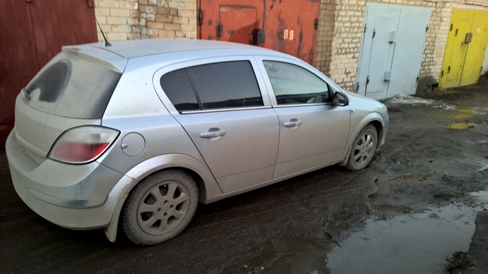 Переобулся и фото R18 на машине — Opel Astra H, 1,4 л, 2006 года ...