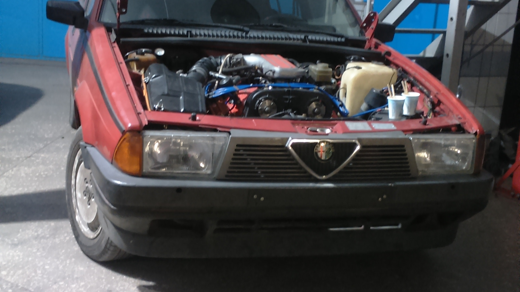 Alfa Romeo 75 2.5 бензиновый 1986 | 2,5 V6 на DRIVE2