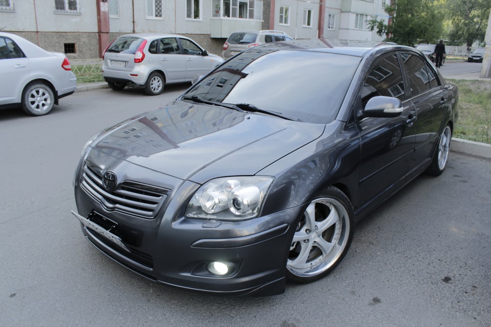 Какие диски на тойота авенсис 2004