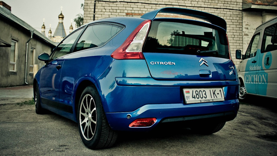 Тормозные колодки и диски — Citroen C4 (1G), 1,4 л., 2009 года ...