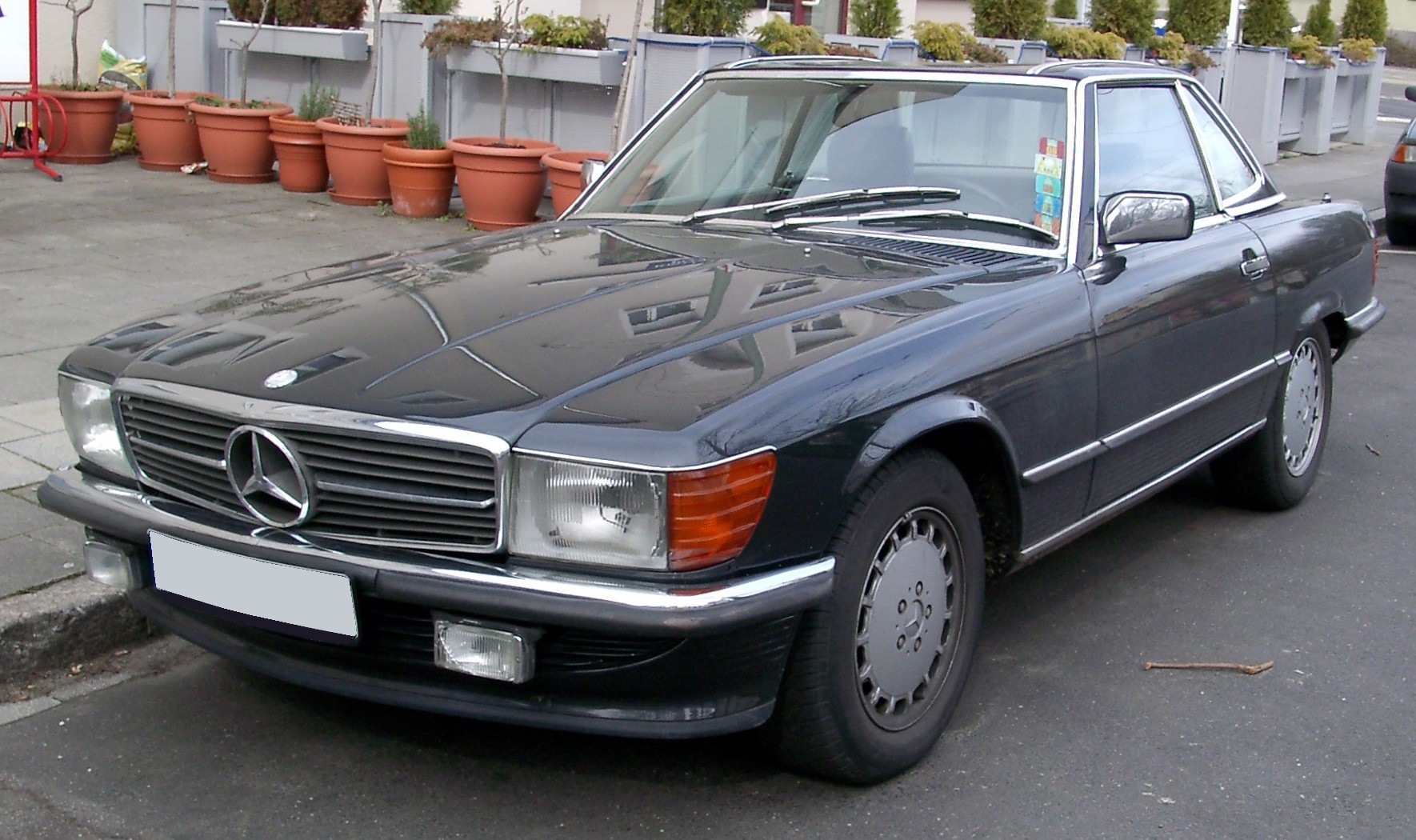 Mercedes Benz SL r107