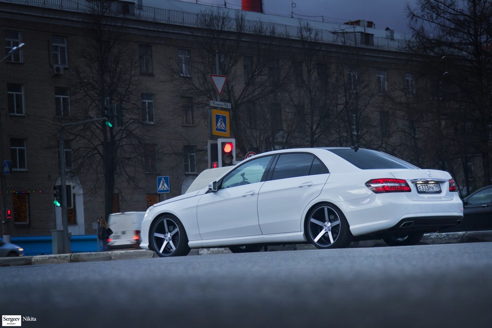 Мерседес e212 Vossen